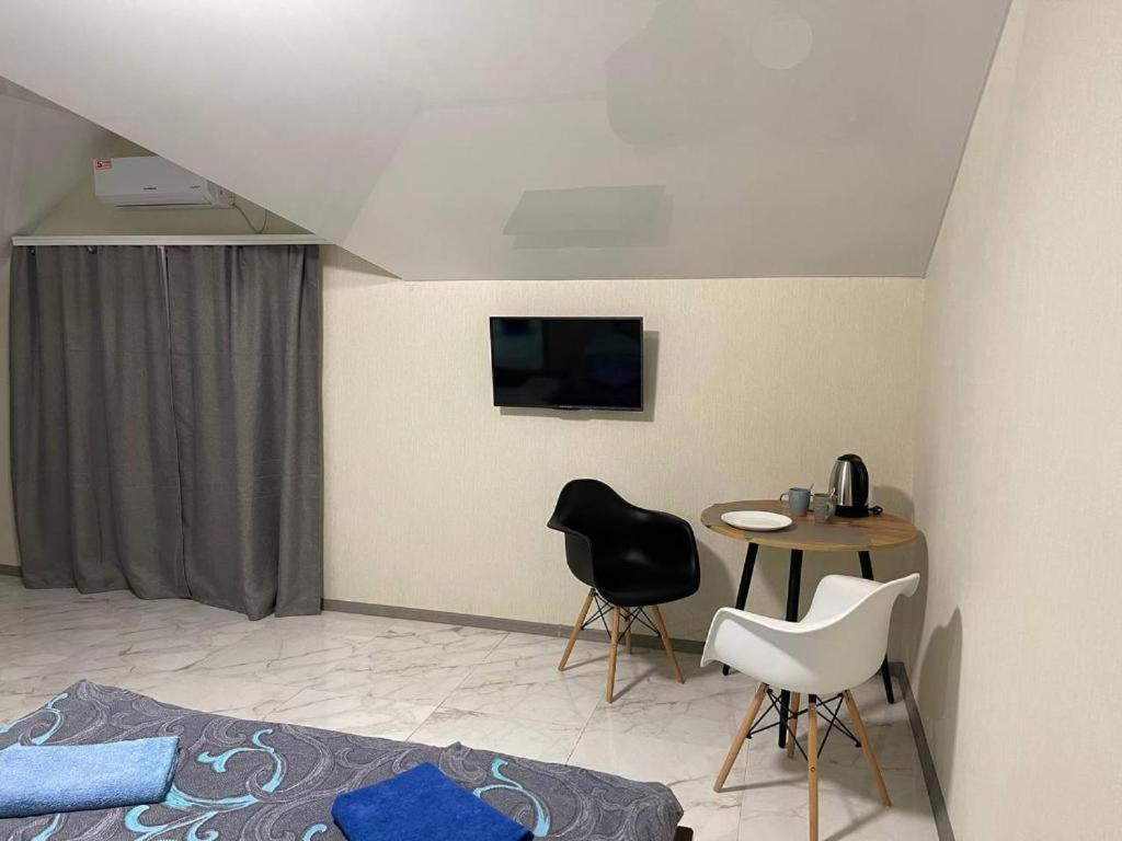 Pitstop Motel นิปโปรเซอร์เซียนสกาย ภายนอก รูปภาพ