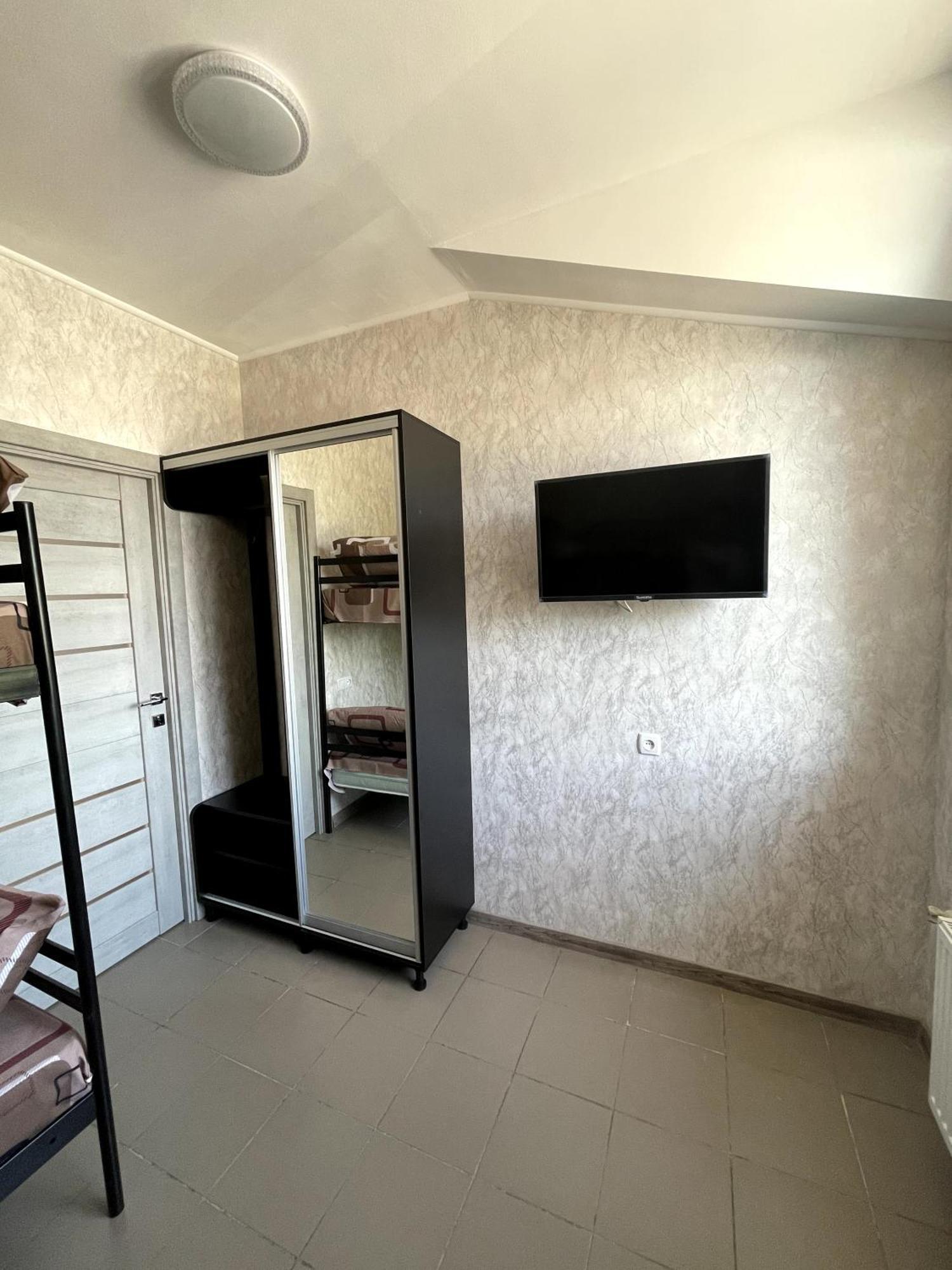 Pitstop Motel นิปโปรเซอร์เซียนสกาย ภายนอก รูปภาพ