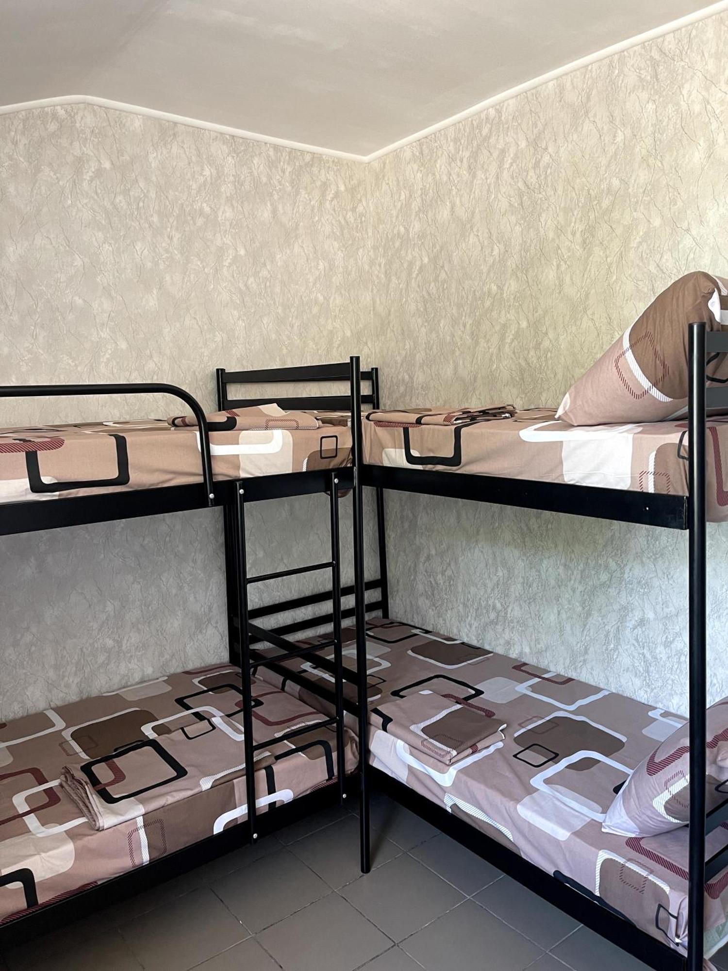 Pitstop Motel นิปโปรเซอร์เซียนสกาย ภายนอก รูปภาพ